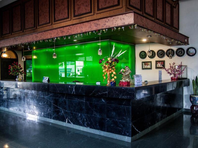 Green Garden Hotel เบอราสตากี ภายนอก รูปภาพ